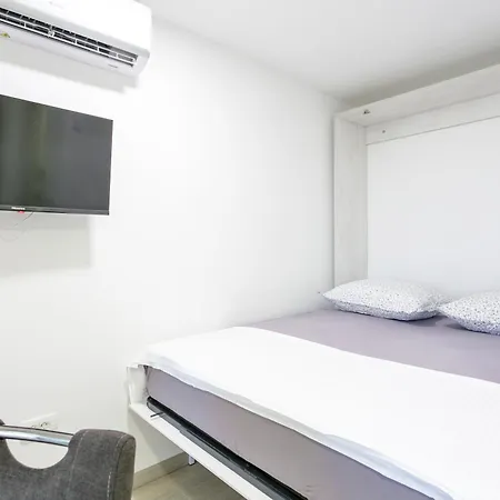 With A Parking Space Stobrec, - 23476 Apartamento Split