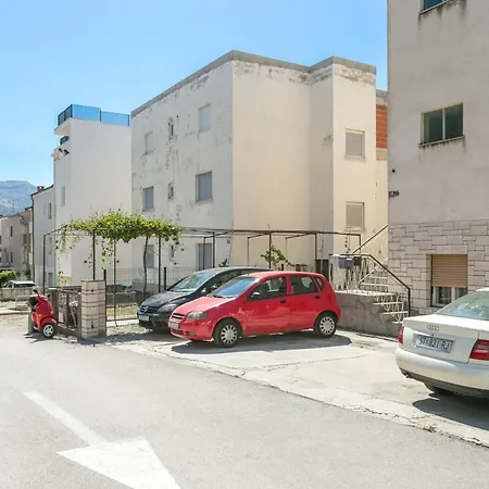 Apartamento With A Parking Space Stobrec, - 23476